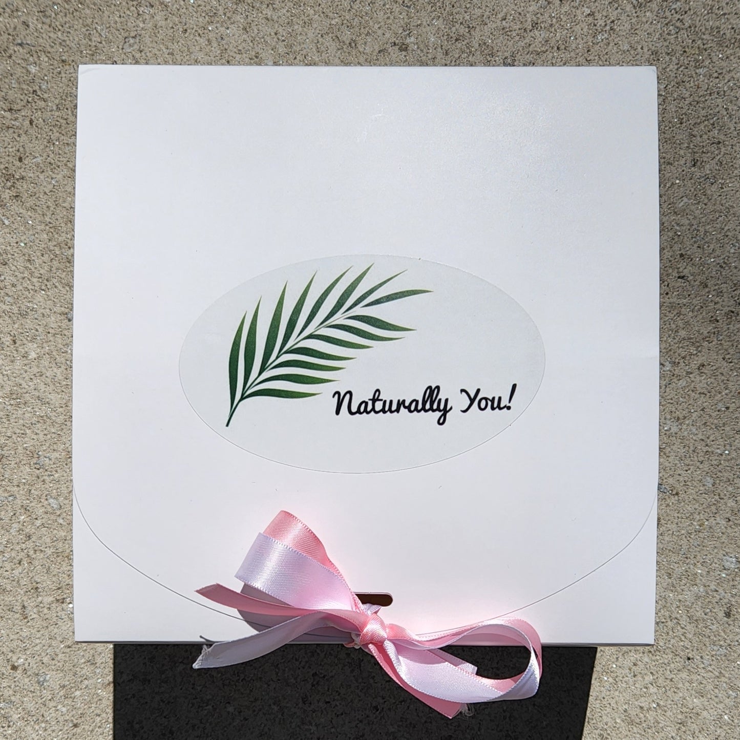 Standard Gift Box (max. 4 items)